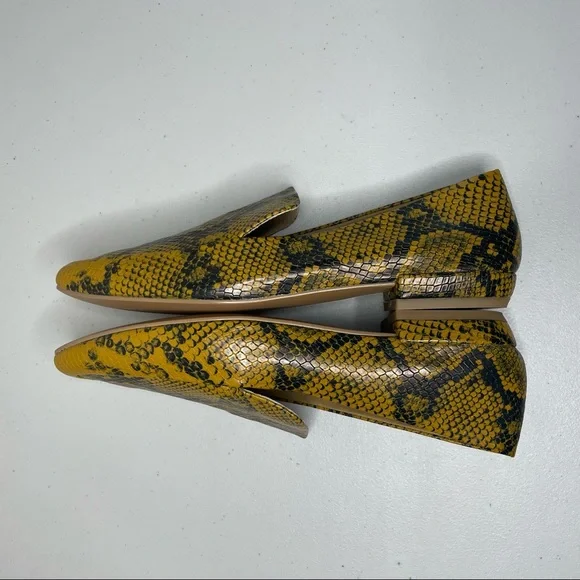 Steven by Steve Madden Haylie snake print pointed toe loafers size 8 and… - Picture 6 of 12